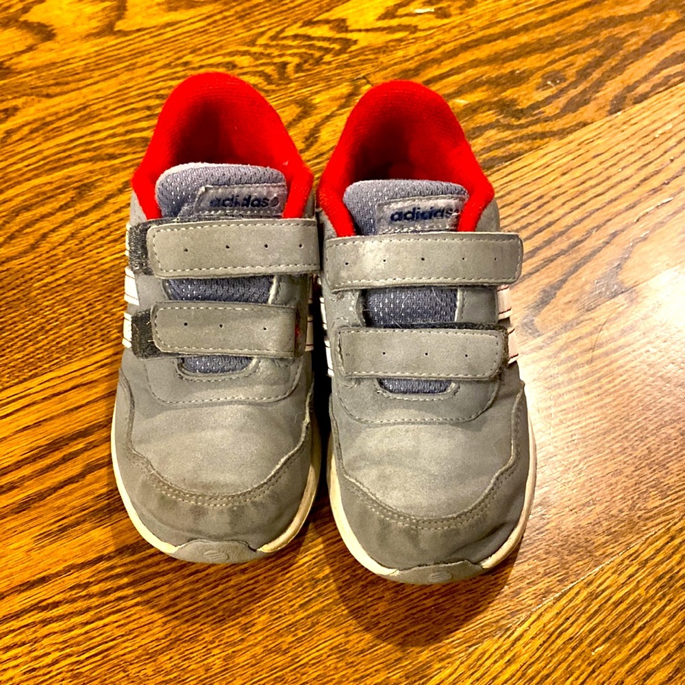 Addidas sneakers
